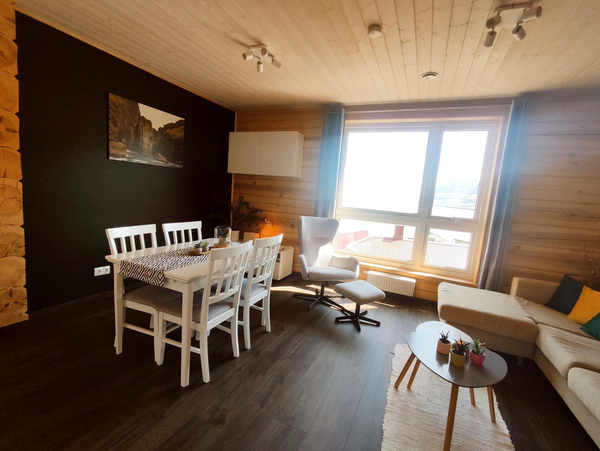 Gotugjogv Log House Apartment Exterior photo
